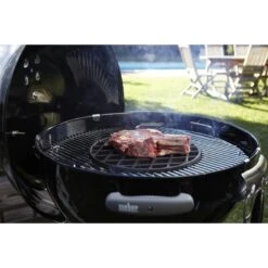 Weber Pack Barbecue Charbon MasterTouch GBS Premium E-5770 + Grille De Saisie -Esprit Barbecue pack barbecue master touch gbs 5770 grille de saisie fonte 2020000033943 5